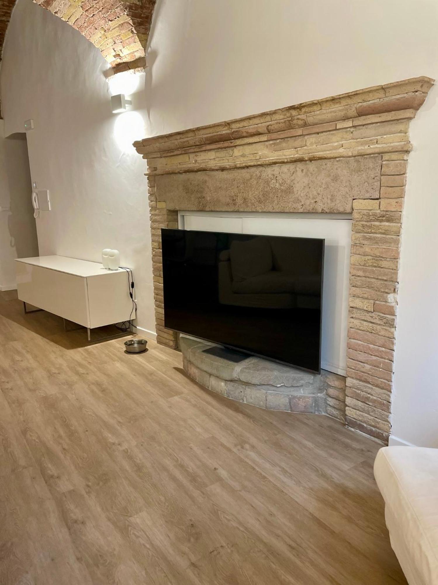 Apartamento Le Volte Di Via Portica Asís Exterior foto