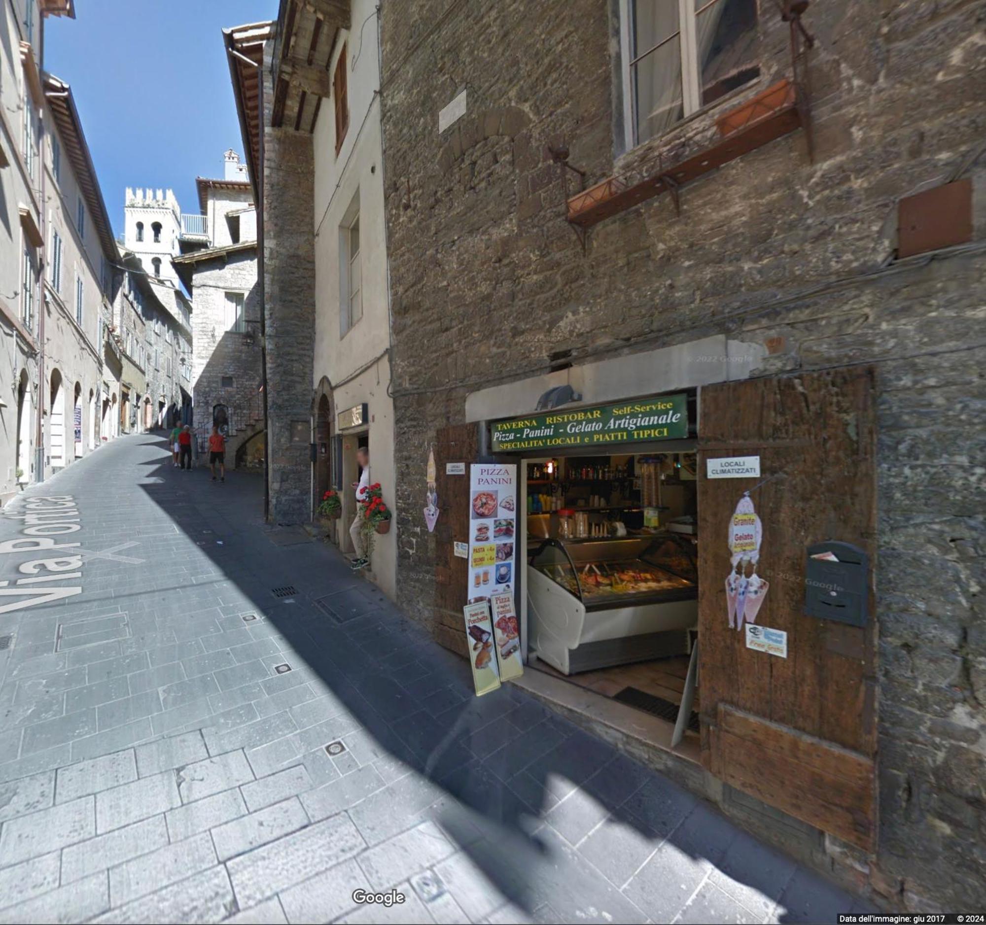 Apartamento Le Volte Di Via Portica Asís Exterior foto